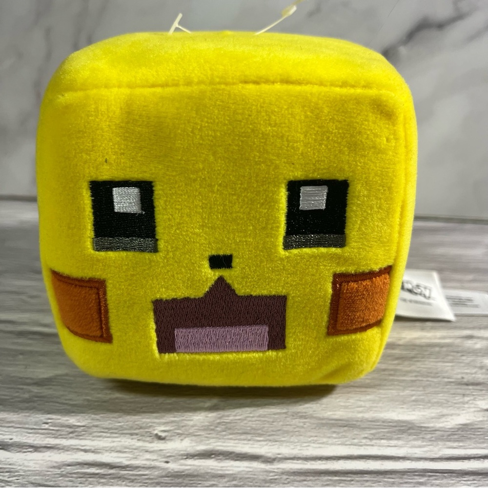 Pokemon Quest Pikachu Square Plush